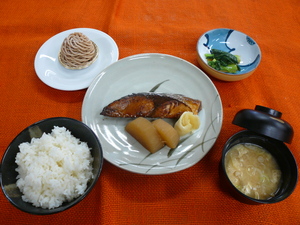 9月28日　鰤の照り焼き2.JPG