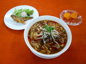 11月18日　酸辣湯麺.JPG