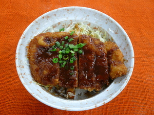 11月30日　ソースかつ丼.JPG