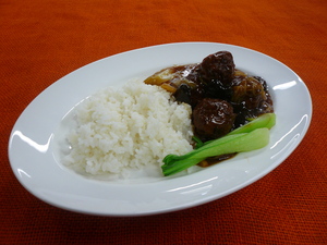 3月3日　肉団子のオイスターソース煮2.JPG